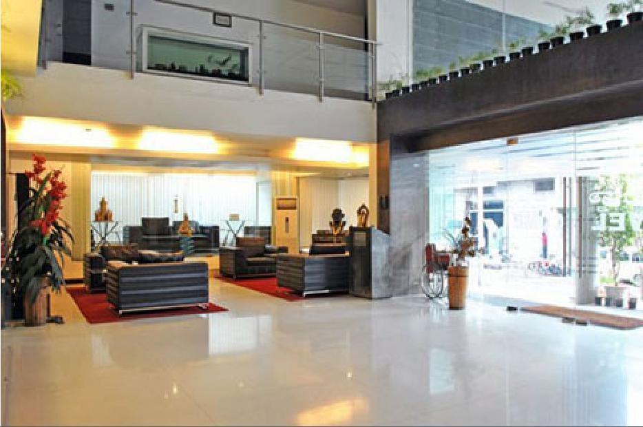 Hotel T.A.P. Gold Crest Bangalore Esterno foto